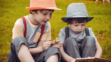 Children Reading