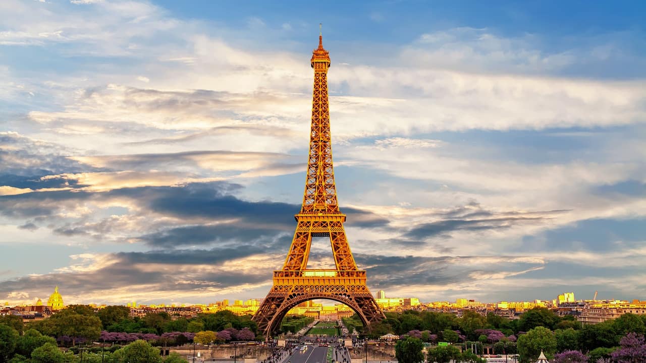 eifel tower, a beautiful view of paris, france