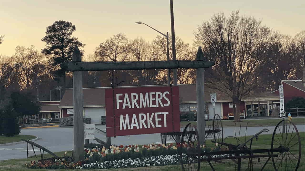 The Virginia Beach farmers Market is a great place for a local shopping