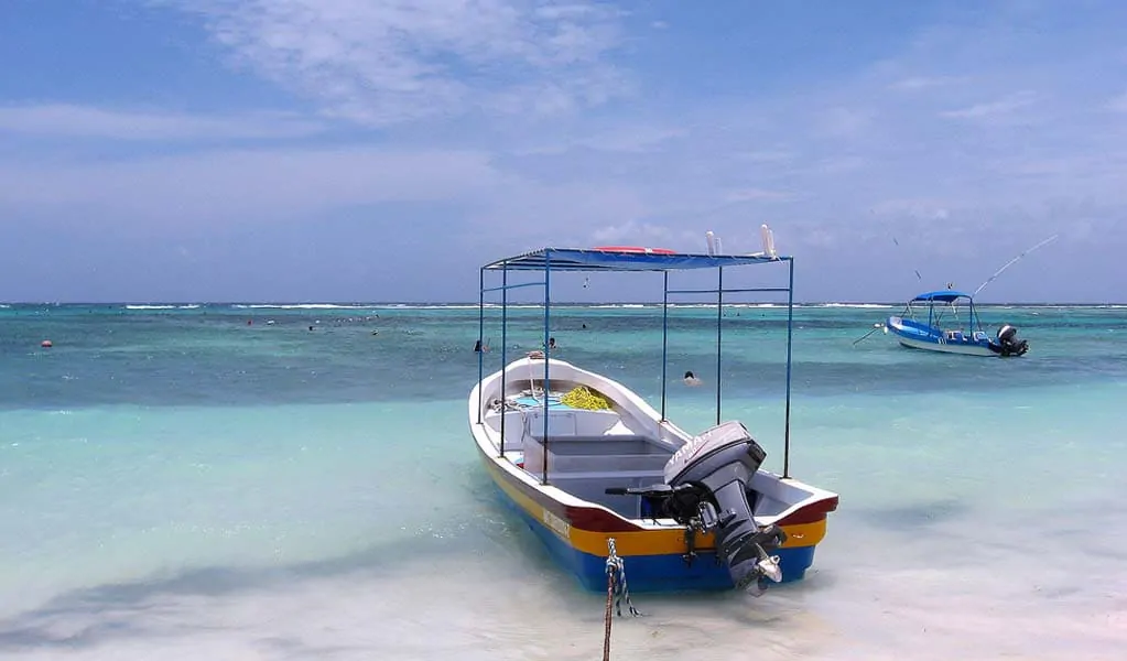 boat on the sea side