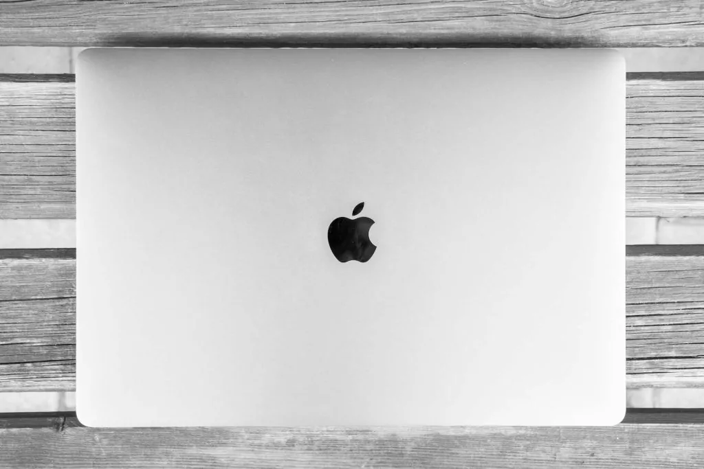 Apple logo